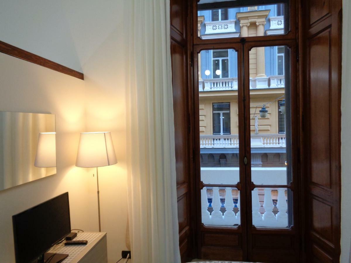 A Dream B&B Napoli エクステリア 写真